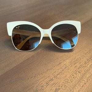 Maui Jim Womens sunglasses